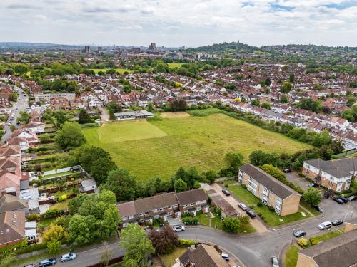 74 Pinner View, Harrow, HA1
