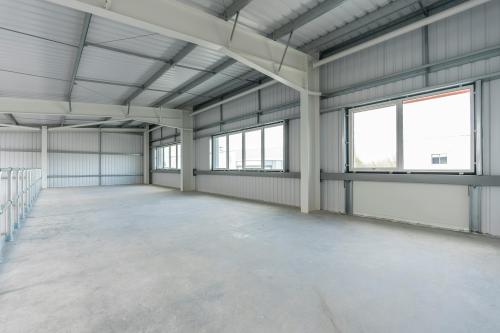 Unit 4 Causeway Connect, Causeway Distribution Centre, The Causeway, Staines upon Thames, TW18