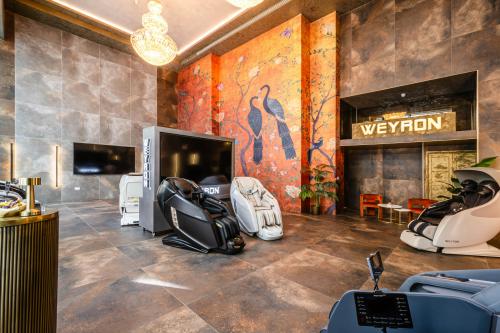 Unit 3.02 Royal Wharf, 8 Royal Crest Avenue, Silvertown, London, E16