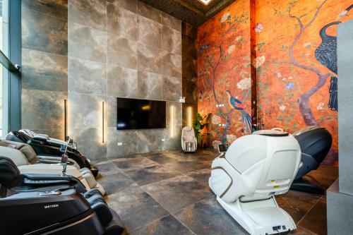 Unit 3.02 Royal Wharf, 8 Royal Crest Avenue, Silvertown, London, E16