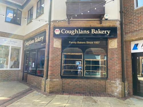 Unit 1, Piries Place, Horsham, RH12