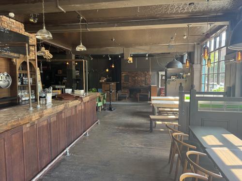21 Bartholomew Street, Southwark, London, SE1