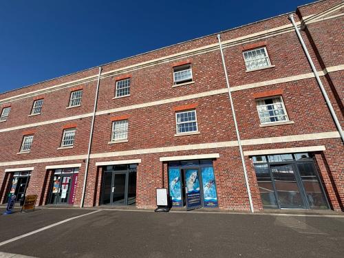 Unit 3A The Chandlers, Royal Clarence Yard, Gosport, PO12