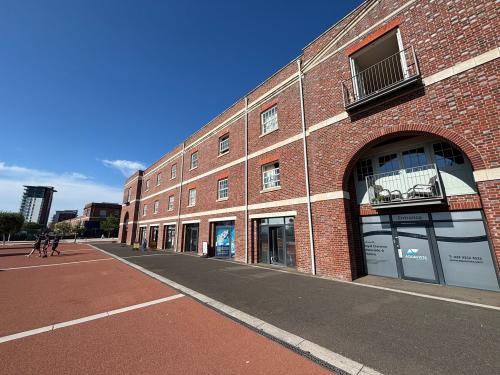 Unit 3A The Chandlers, Royal Clarence Yard, Gosport, PO12