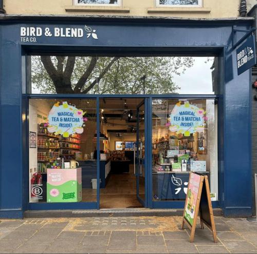 254 Chiswick High Road, Chiswick, London, W4