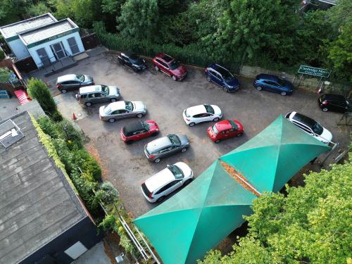 Cambridge Motors, 366 Northridge Way, Hemel Hempstead, HP1