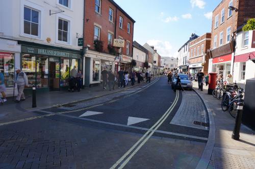 39 The Hundred, Romsey, SO51