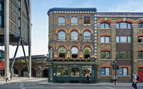 The Rose, 35 Albert Embankment, Vauxhall, London, SE1