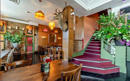 The Rose, 35 Albert Embankment, Vauxhall, London, SE1