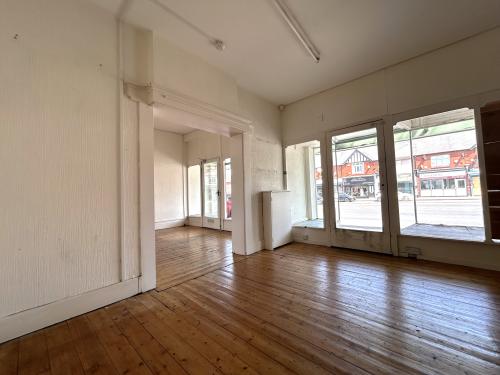 422 - 424 Buxton Road, Great Moor, Stockport, SK2
