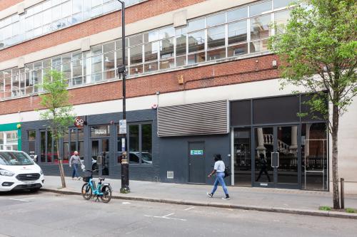 51-53 Eastcastle Street, Fitzrovia, London, W1W