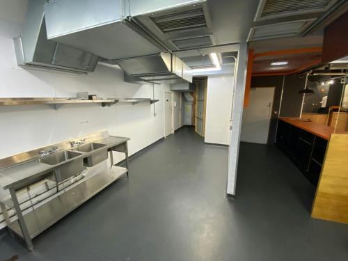 Unit B40 Leeds University Union, Lifton Place, Leeds, LS2