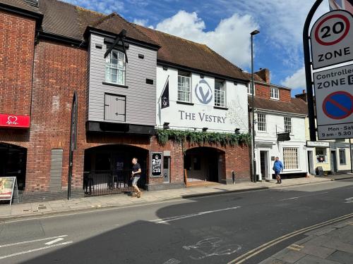 The Vestry, 21-23 Southgate, Chichester, PO19