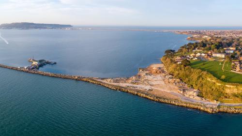 Newton's Cove, Newton's Road, Weymouth, DT4