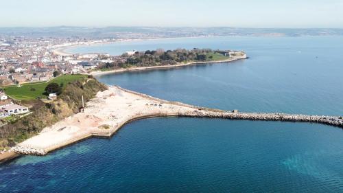Newton's Cove, Newton's Road, Weymouth, DT4
