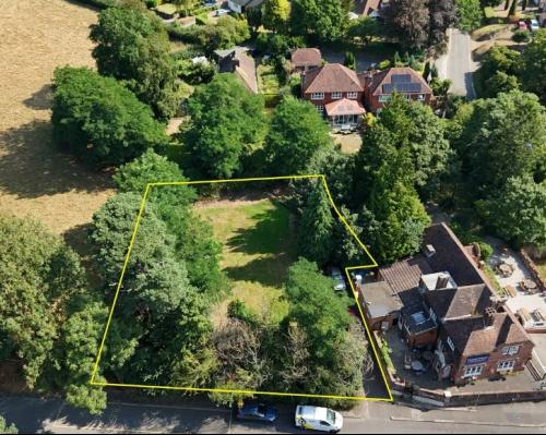 Land Adjacent to The Hare & Hounds, Maidstone Road, Ashford, TN25