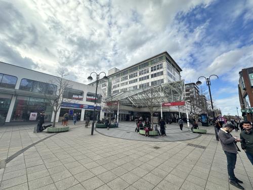 Warespace Uxbridge, Pavilions Shopping Centre, 2-4 Pantile Walk, Uxbridge, UB8