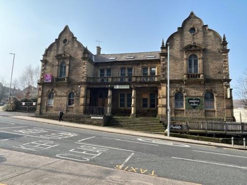 Glyde House, Little Horton Lane, Bradford, BD5