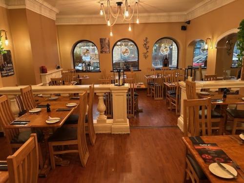 105-107 East Parade, Keighley, BD21