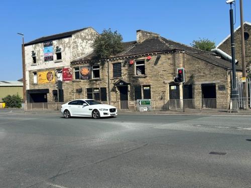 Folly Hall, Chapel Hill, Huddersfield, HD1