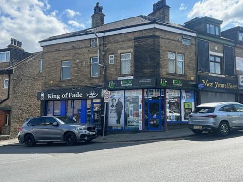137 Oak Lane, Bradford, BD9