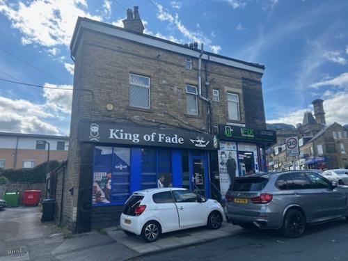 137 Oak Lane, Bradford, BD9