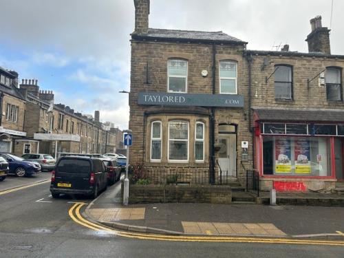 98 Cavendish Street, Keighley, BD21