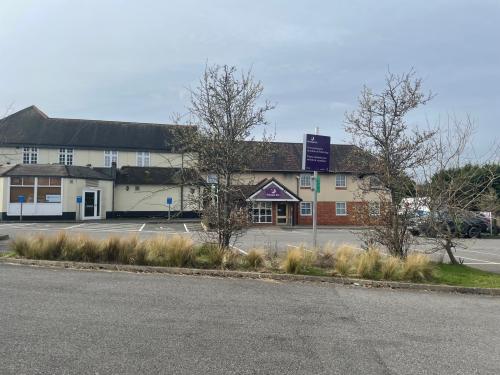 Former Orchard Inn, Ickenham Road, Ruislip, HA4