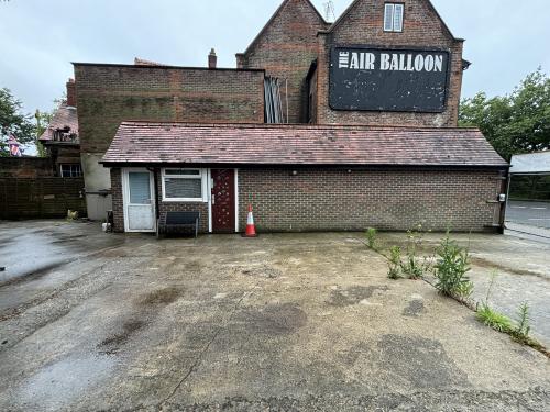 The Air Balloon, Mile End Road, Portsmouth, PO2