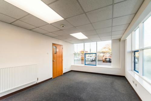 Unit 1, Fleetsbridge Business Centre, Upton Road, Poole, BH17