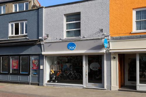 68 Peascod Street, Windsor, SL4