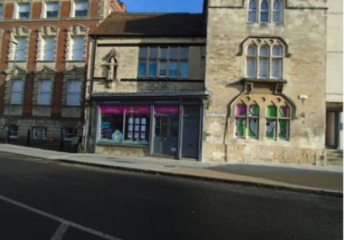 8 Hill Street, Trowbridge, BA14