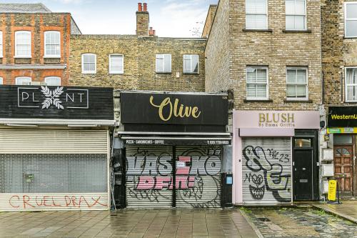 120 Hoxton Street, Hoxton, London, N1