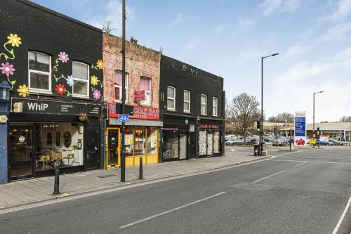 11 Morning Lane, Hackney, London, E9