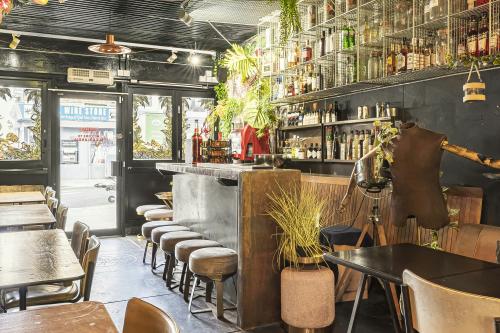 100-102 Hoxton Street, Hoxton, London, N1