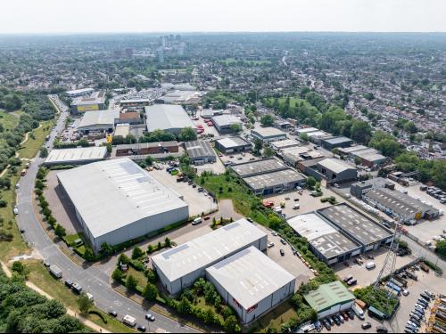 Unit 2, Tradeway Centre, Kimpton Park Way, Sutton, SM3