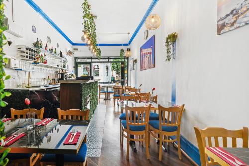 309-313 New Kings Road, Fulham, London, SW6