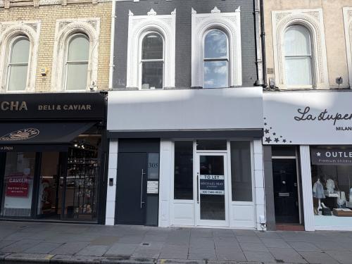 305 Brompton Road, Knightsbridge, London, SW3