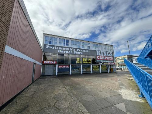 Former Kings Carpet Store, Northern Road, Cosham, Portsmouth, PO6