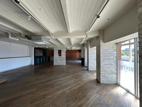 Unit 1/Building 2, William Street, Shamrock Quay, Southampton, SO14