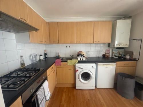 82-84 Seven Sisters Road, Holloway, London, N7