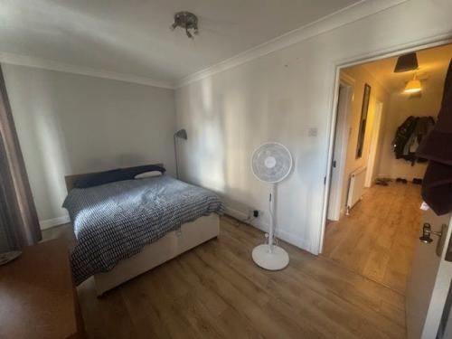 82-84 Seven Sisters Road, Holloway, London, N7