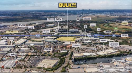 250 Bulk, Western Avenue, West Thurrock, RM20