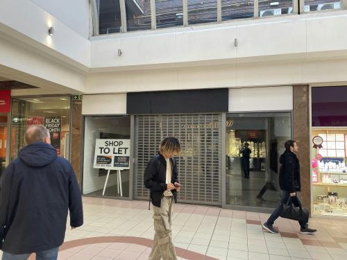 Unit 10, Saddlers Centre, 7 Bradford Mall, Walsall, WS1