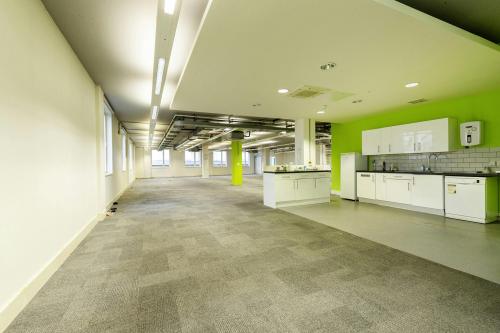 Finsbury Park, 7 Newington Barrow Way, Finsbury Park, London, N7