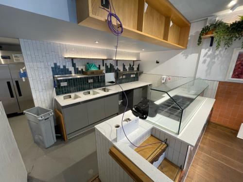 6 Northcote Road, Clapham Junction, London, SW11