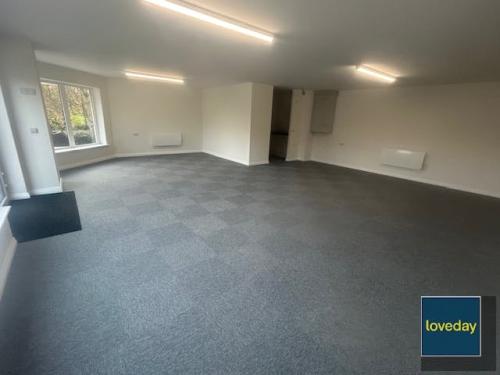 Unit 3 Orchard Lodge, The Pippin, Calne, SN11