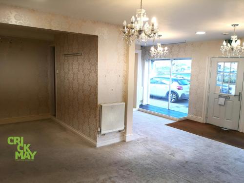 2 High Street, Storrington, RH20