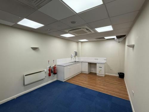 3 High Street, Walton on Thames, KT12