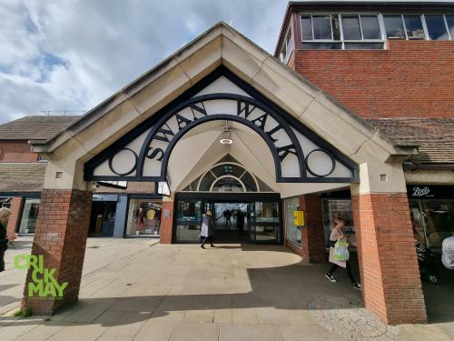 10C, Swan Walk, Horsham, RH12